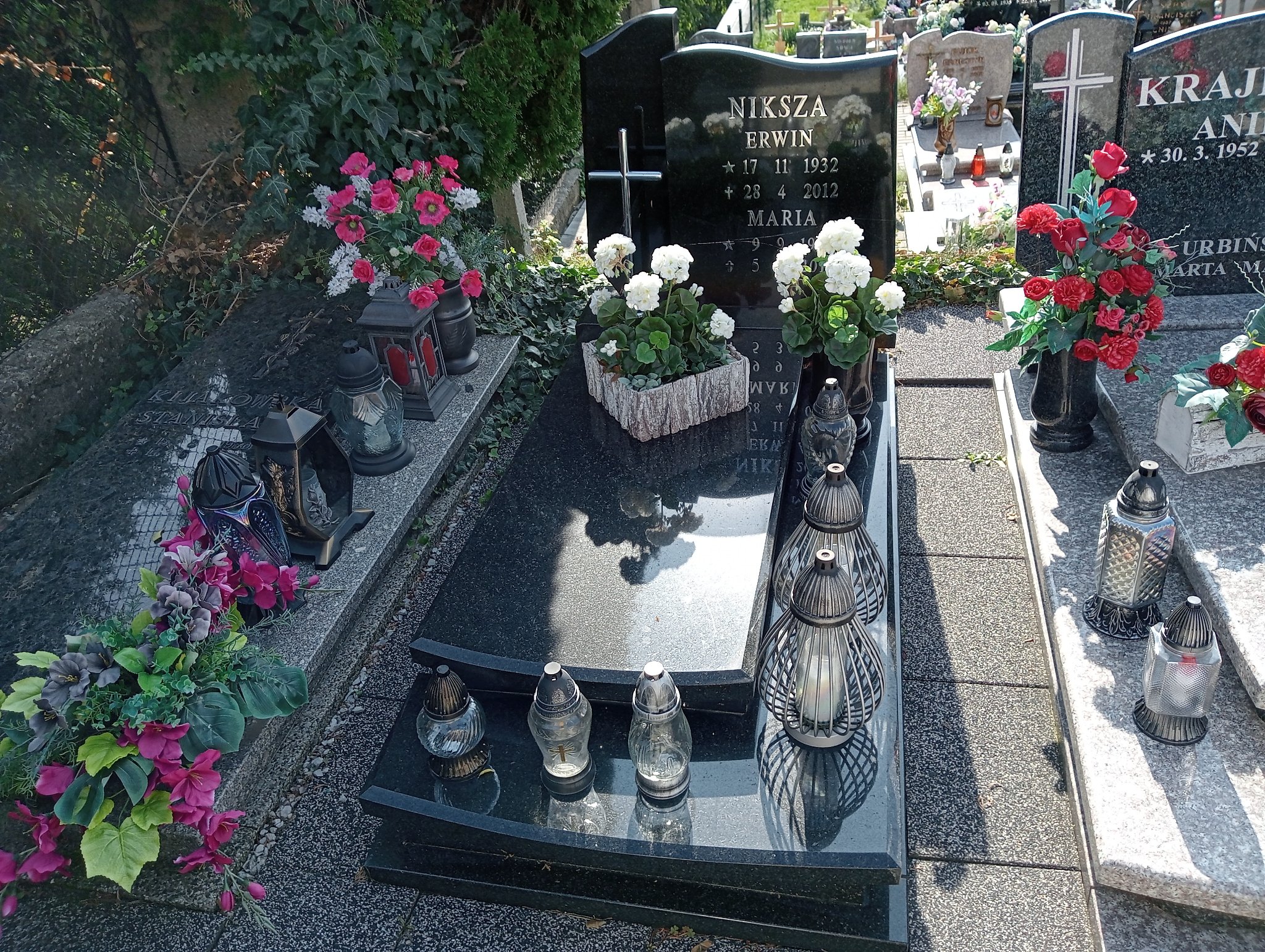 Grób Maria Niksza