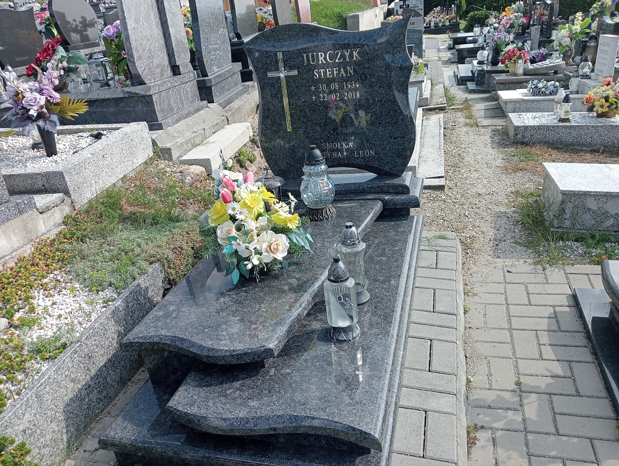 Grób Leon Smołka